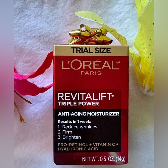 L'Oreal Other - New in box! L’Oréal Revitalift Triple Power moisturizer!